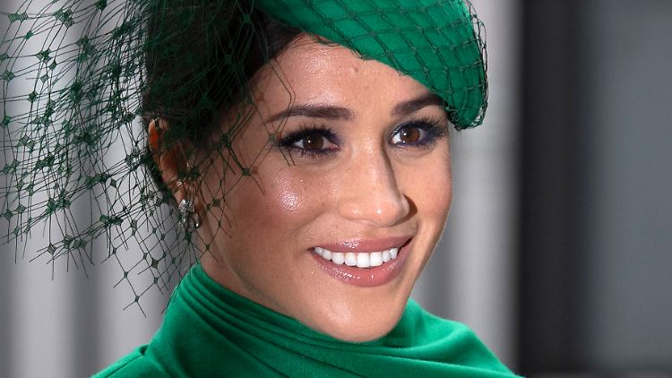 Meghan wendet sich mit einer Botschaft an die Schüler ihrer ehemaligen Schule.