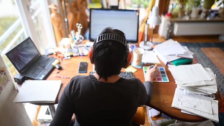 Auch aus juristischer Sicht gibt es Grenzen bei der Überwachung im Homeoffice.