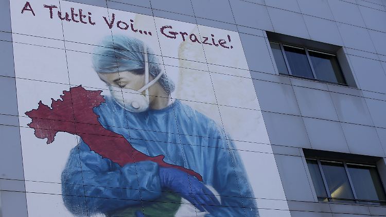 "Es ist nicht der richtige Zeitpunkt, lange darüber nachzudenken, wie hoch die Defizite in der Vergangenheit waren und wer was falsch gemacht hat", sagt der Harvard-Ökonom Alesina.