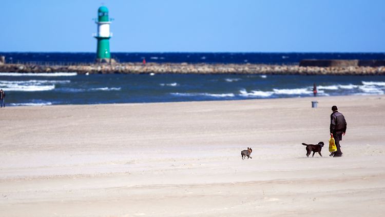 Urlaub ist an den Stränden Mecklenburg-Vorpommerns vorerst nicht erlaubt.
