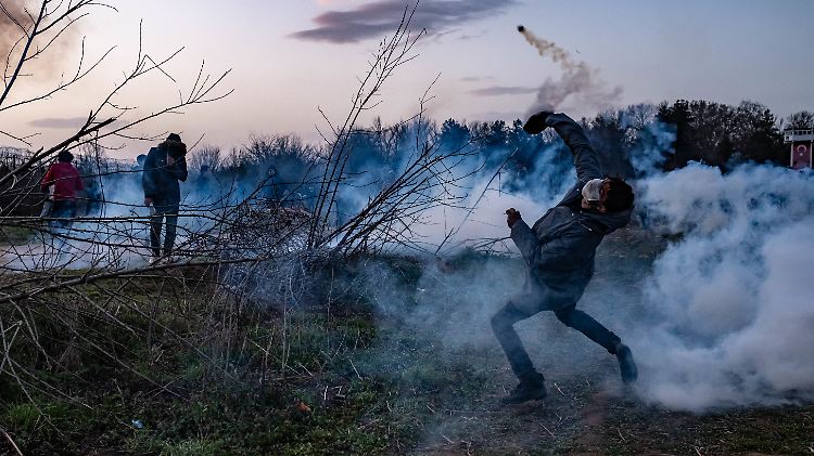 Bei Pazarkule kam es zu Zusammenstößen zwischen Flüchtlingen und griechischen Sicherheitskräften.