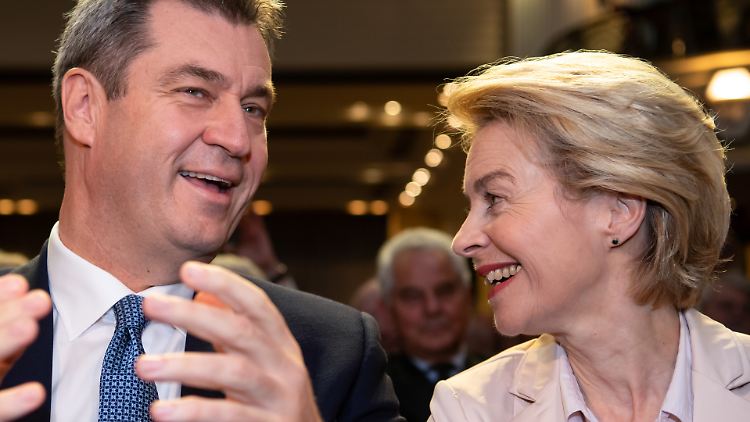 Im vergangenen Jahr - hier bei einer Sitzung des Wirtschaftsbeirates der Union - war die Stimmung zwischen den beiden noch bestens.