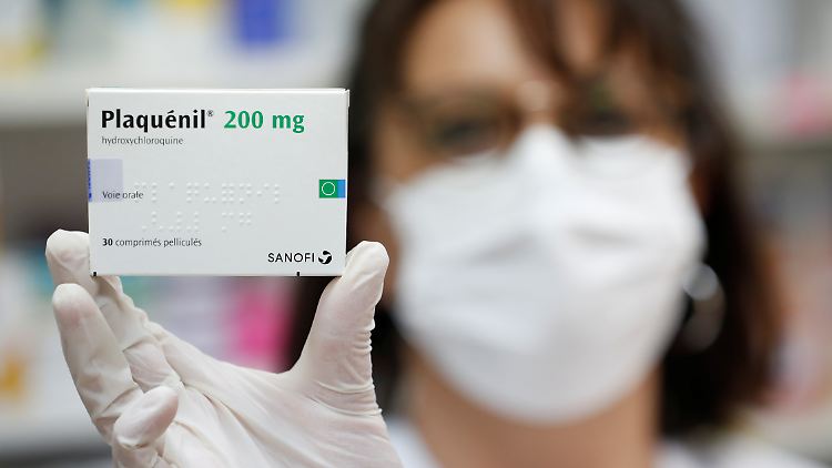 Corona-Patienten wurde in französischen Kliniken unter anderem das Arzneimittel Plaquenil verabreicht. Es enthält Hydroxychloroquin.