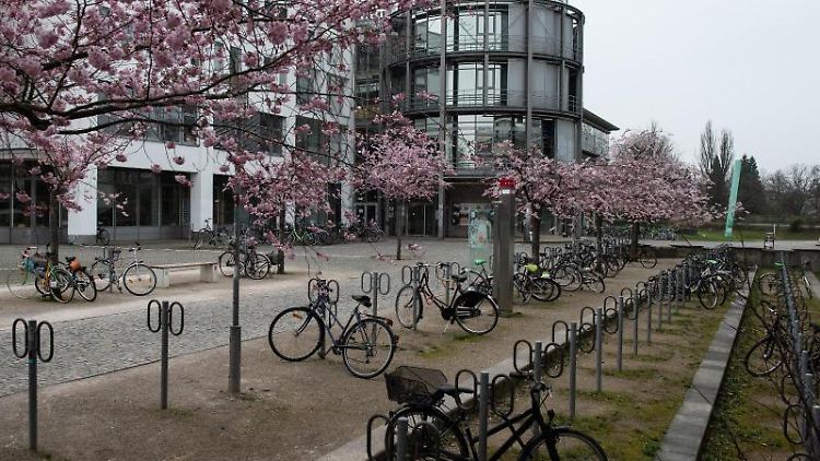 Keine Menschenseele: der Campus der Universität Göttingen.