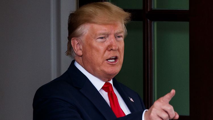 Trump beruft sich in seinem Tweet auf "Informationen und Überzeugung".