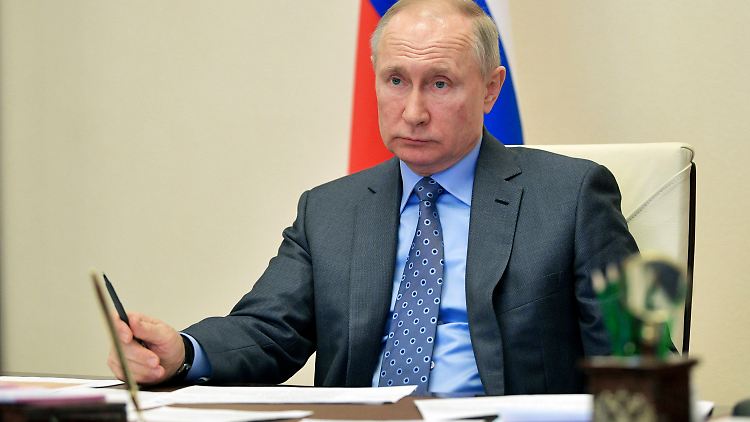 Öl ist Russlands wichtigste Einnahmequelle - daher bereitet der Preiskrieg Putin Probleme.
