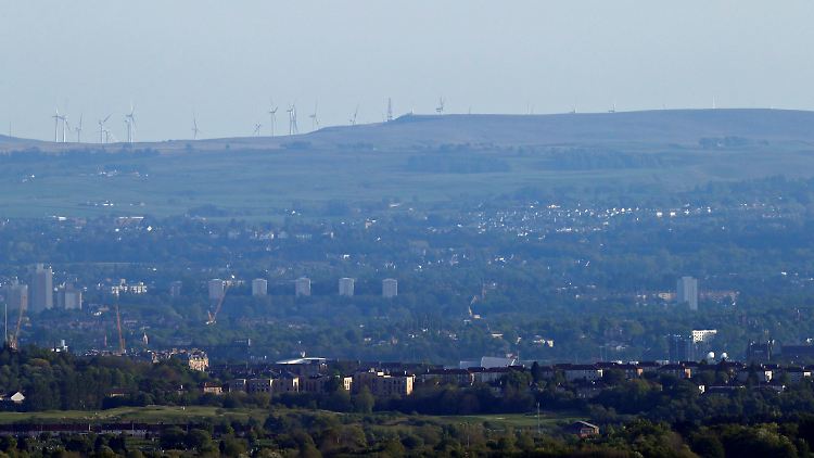 Erneuerbare Energie ist in Glasgow bereits ein Thema. Die UN-Klimakonferenz findet aber nicht wie geplant in diesem Jahr in der schottischen Stadt statt.