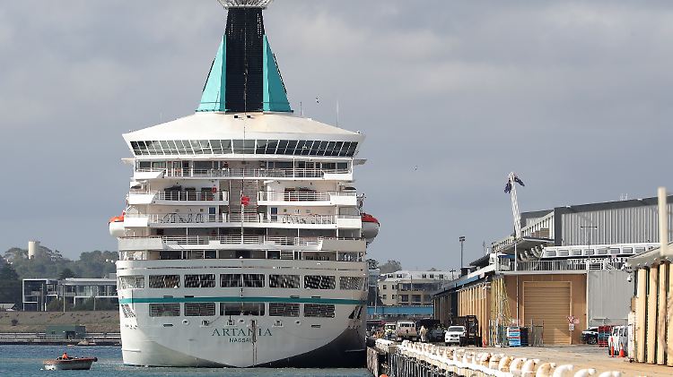 Das Coronavirus breitete sich auf dem Kreuzfahrtschiff "Artania" aus. 