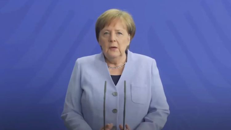 merkel-podcast2.jpg