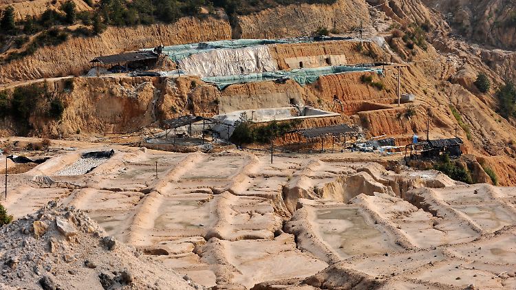 China verwendet Rohstoffe wie Seltene Erden aktuell vorwiegend für die eigene industrielle Fertigung.