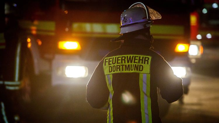 Bei einem Zwischenfall mit Kohlenmonoxid in Dortmund sind mehrere Menschen verletzt worden.