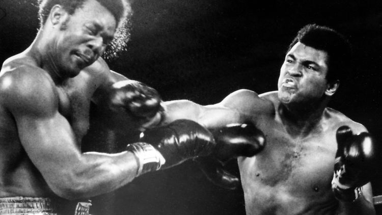 Der Treffer von Muhammad Ali saß.