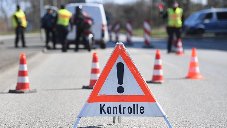 Wegen der Corona-Politik Mecklenburg-Vorpommerns bleiben Ostseeinseln wie Rügen für Ausflügler gesperrt.