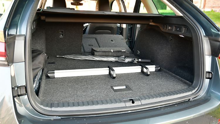 Mit 640 bis 1700 Liter Ladevolumen übertrifft der Skoda Octavia Combi alle.