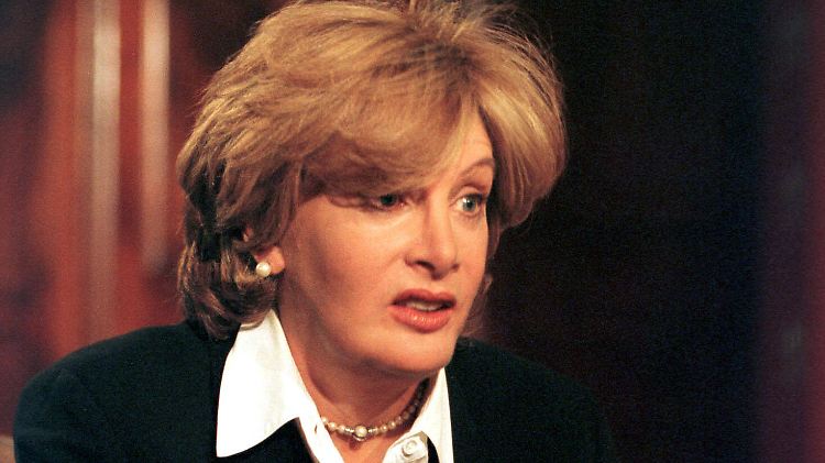 Linda Tripp war eine Kollegin von Monika Lewinsky. Sie lieferte wertvolles Material für die Ermittlungen gegen Bill Clinton. 
