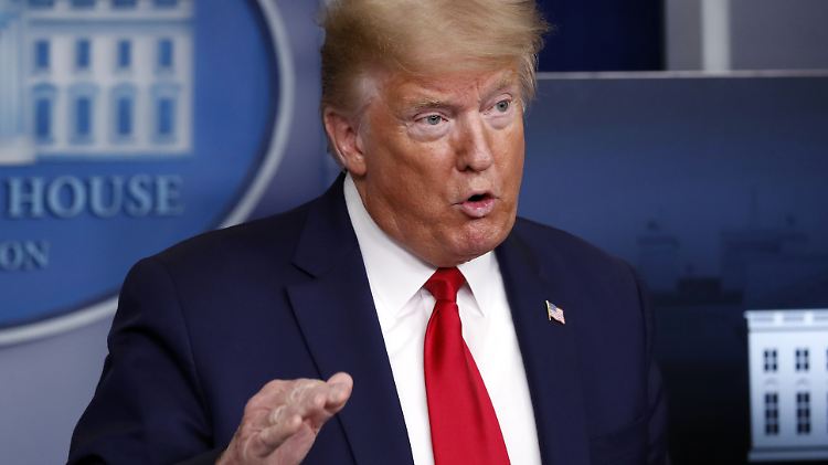 US-Präsident Donald Trump wollte eigentlich nur zwei Wochen strenge Corona-Regeln.