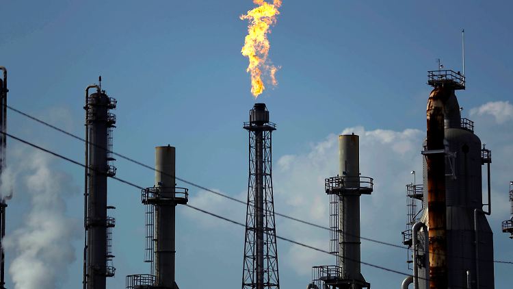 Die Raffinerien in den Opec-Staaten arbeiten in nächster Zeit auf Sparflamme.