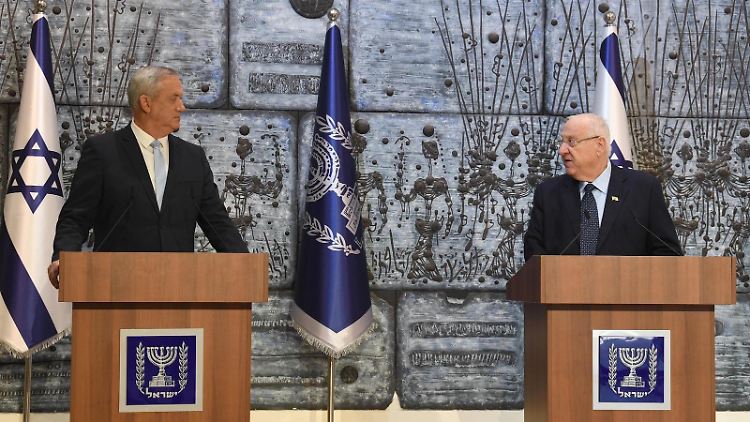 Die von Parlamentspräsident Gantz erbetene Fristverlängerung lehnt Präsident Rivlin ab.
