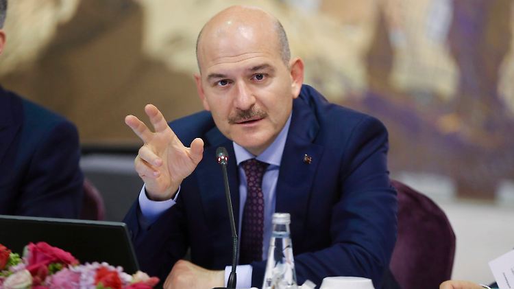 Innenminister Soylu wird nicht aus seinem Amt entlassen.