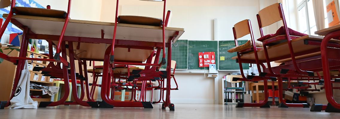 Leere Klassenräume, verwaiste Schulen: Wann kann Deutschland in der Coronavirus-Pandemie wieder zum Alltag zurückkehren?