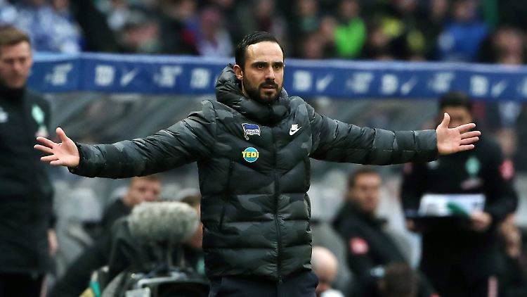 Darf nicht mal bis zum Ende der Saison die Hertha coachen: Alexander Nouri muss mal wieder den Trainerstuhl räumen.