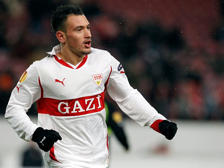 Timo Gebhart erzielte das erste Stuttgarter Tor. Es folgten noch vier weitere VfB-Treffer.