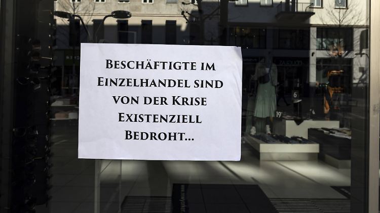 Die Bundesregierung rechnet mit etwa 2,1 Millionen Kurzarbeitern.