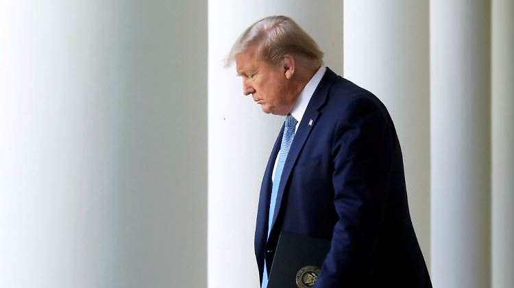 Merkel setzt in Krisen auf internationale Zusammenarbeit - im Gegensatz zu Trump.
