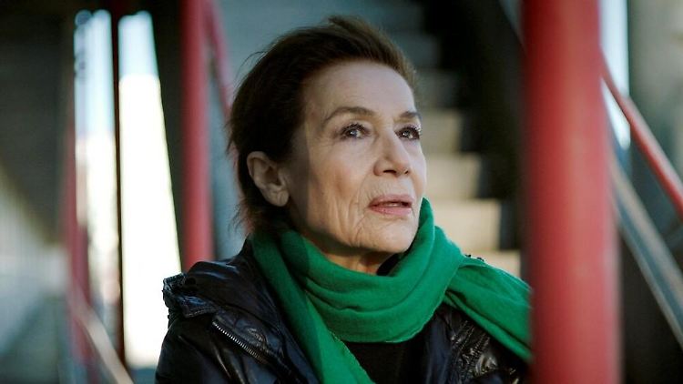 Wie immer berührt sie uns: Hannelore Elsner. 