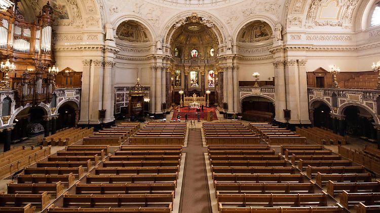 Am Ostergottesdienst im Berliner Dom konnten die Gläubigen nur virtuell teilnehmen.