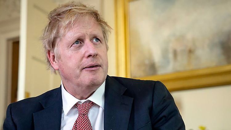 Johnson erholt sich noch von seiner Infektion, mischt aber dennoch schon wieder in der Politik mit.