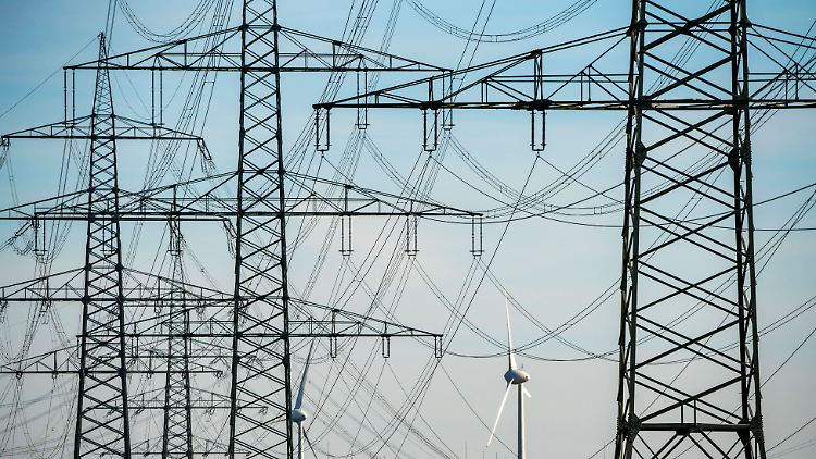 In der Frage, wo zukünftig die Energie herkommt, geht es um ökologische und ökonomische Faktoren.