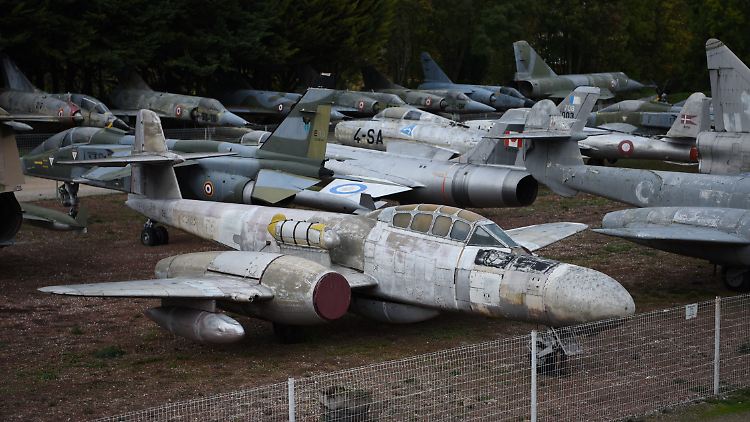 Insgesamt nennt Michel Pont 110 Kampfjets sein Eigen. Natürlich alle flugunfähig.