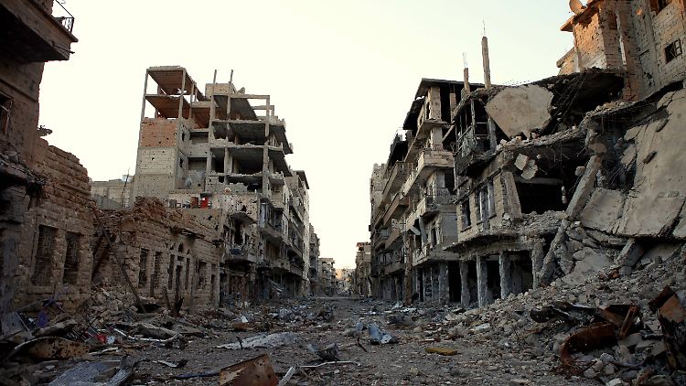 Der Bürgerkrieg in Syrien hält an. Zwei mutmaßliche Anhänger des Machthabers Baschar al-Assad könnte der Konflikt jetzt in Deutschland einholen.
