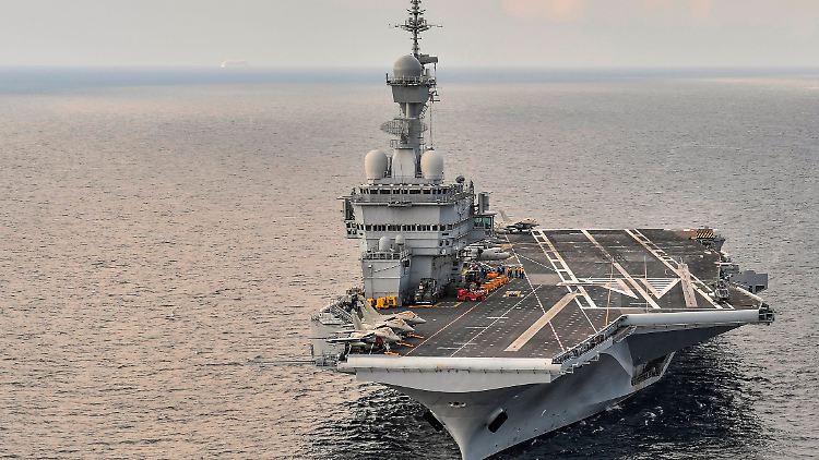 Die "Charles de Gaulle", Flaggschiff der französischen Marine.