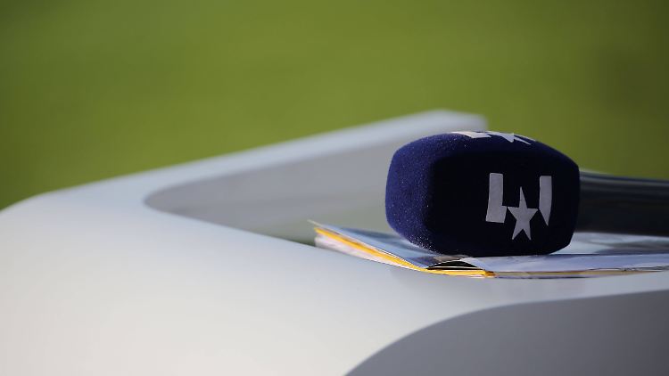 Eurosport überträgt die Spiele nicht selbst, sondern hat seine Rechte an Dazn abgetreten.