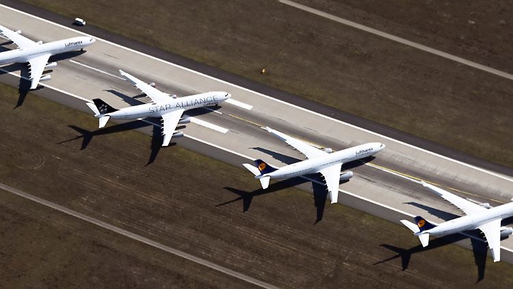 Lufthansa am Boden - Flugzeuge und Unternehmen.