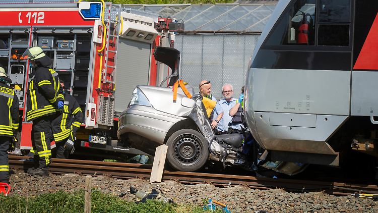 Drei Menschen starben bei dem Unfall.