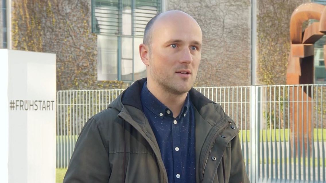 Lehmann Grünen Frühstart.JPG