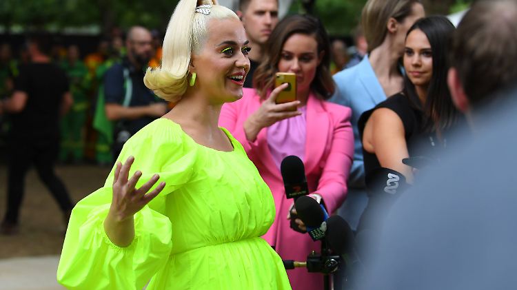 Schwanger, aber noch voll im Einsatz: Katy Perry.