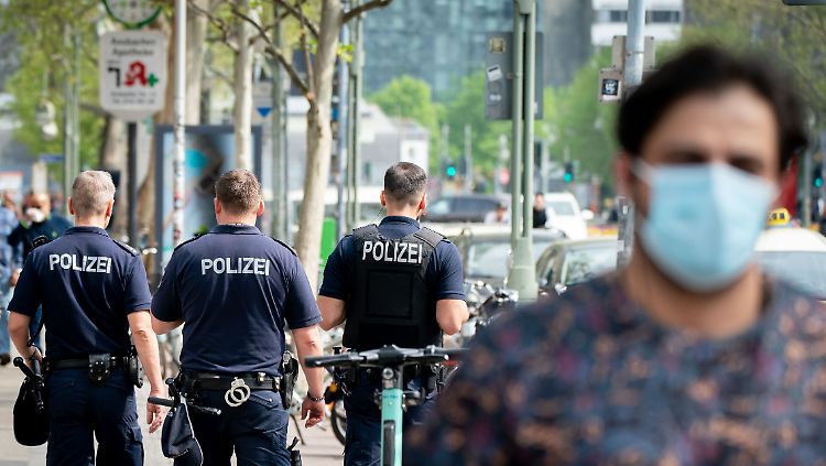 Manche Länder haben eine Maskenpflicht, andere nicht: Nicht nur dieser Flickenteppich wirft Fragen auf.