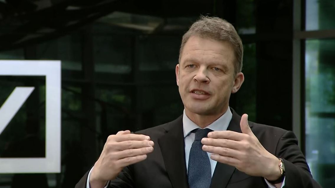 Sewing deutsche Bank.JPG
