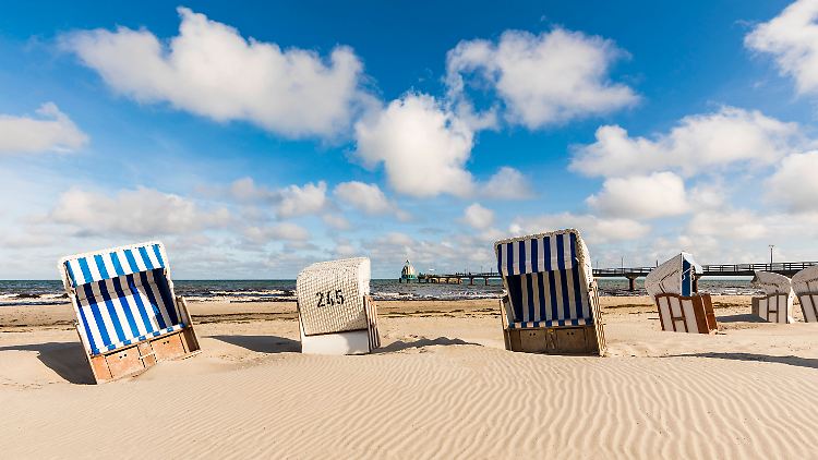 Trotz der aktuellen Beschränkungen hofft die Reisebranche auf das Sommerurlaubsgeschäft in Deutschland.