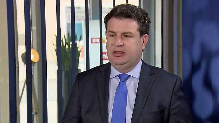 frühstart mit heil.jpg