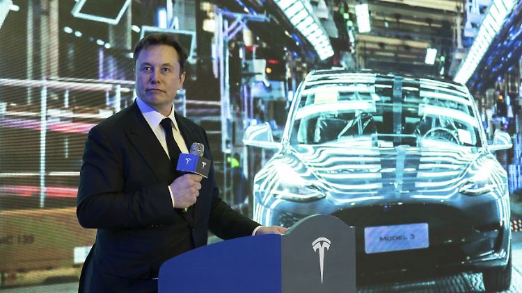 Elon Musk.jpg