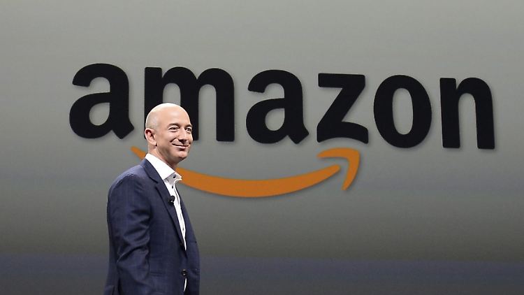 Jeff Bezos ist der reichste Mann der Welt. Hat er den Kontrollwahn wirklich nötig? 
