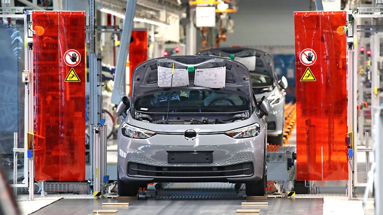Die Autoindstrie erhofft sich ein sattes Förderprogramm. 