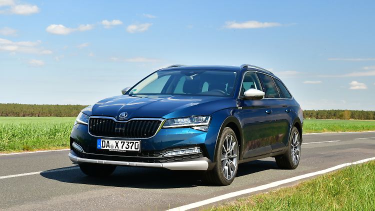 Der Skoda Superb ist ein Lademeister und in der Ausführung als Scout vielleicht sogar eine Alternative zu einem SUV.