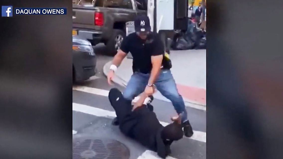 New York Polizeigewalt Corona.JPG