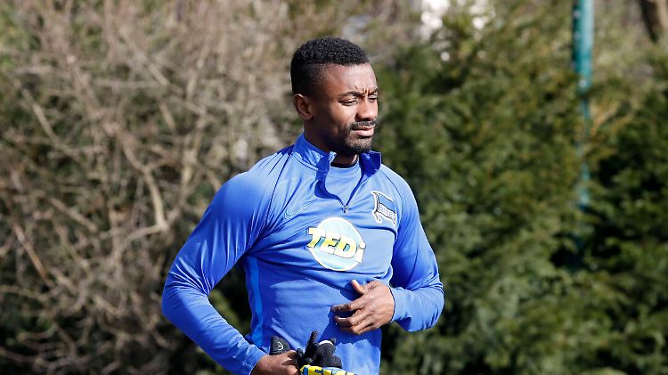 Hertha BSC hat Profi Salomon Kalou suspendiert.